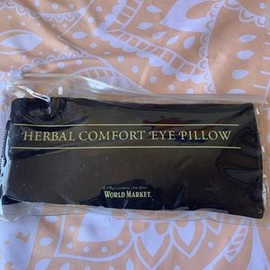 Herbal comfort eye pillow.
